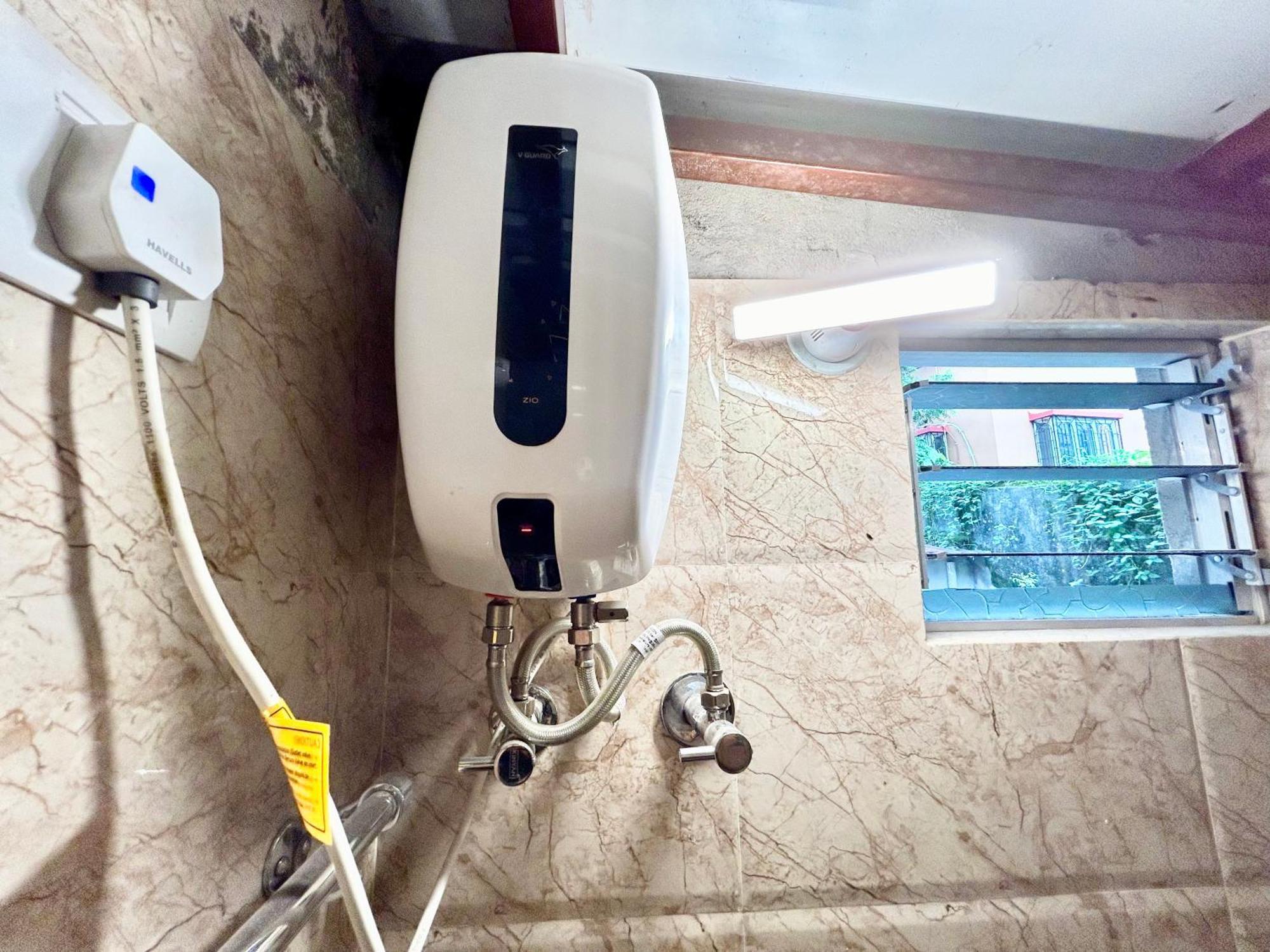 כלכותה Cozy 2Bhk Apt Near Ruby Hospital & Em Bypass מראה חיצוני תמונה
